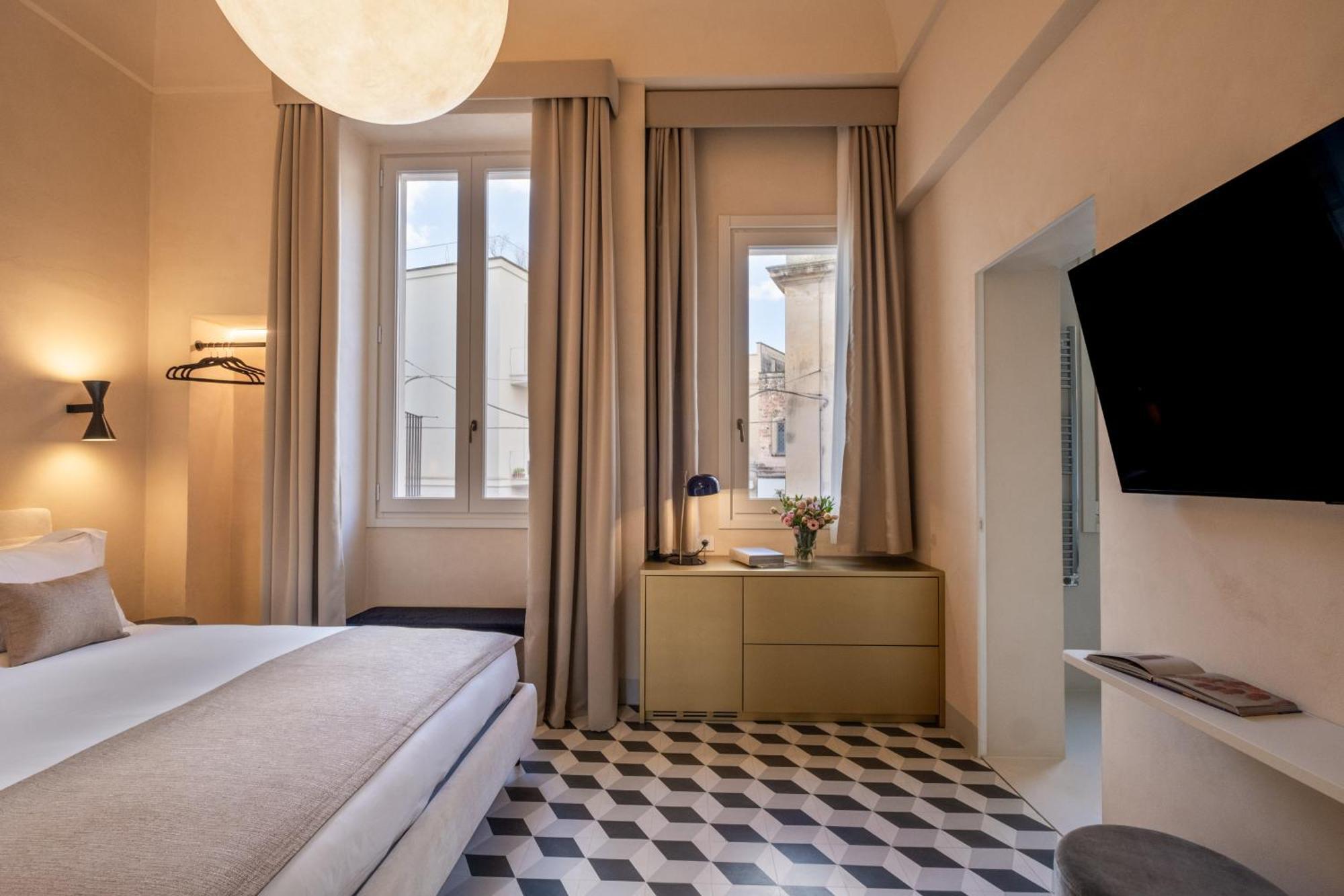 Palazzo Paisiello - Luxury Rooms 莱切 外观 照片